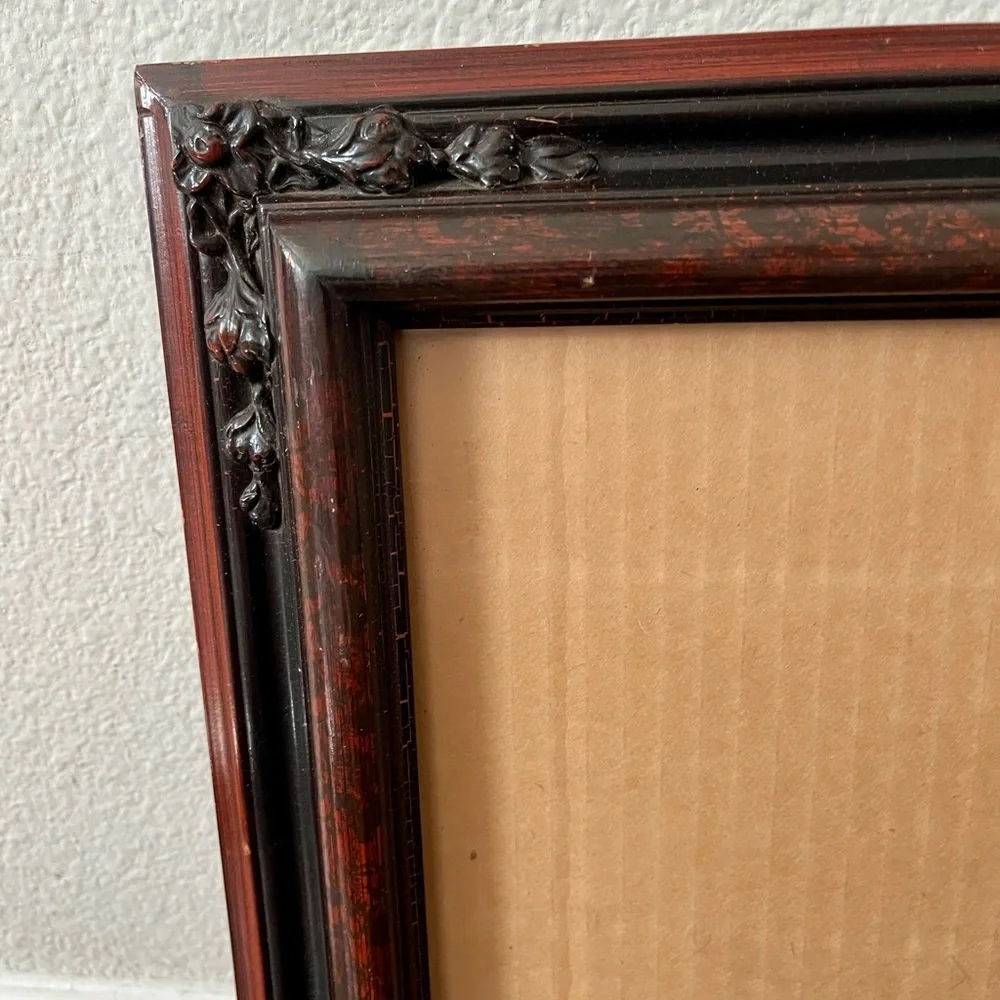 Vintage-Style Wood Picture Frame in Dark Cherry and Black 11/13 Inch